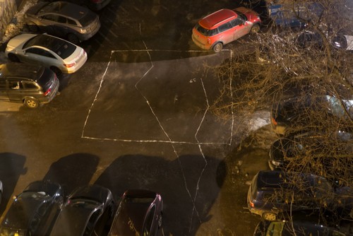 EVERYTHING HAPPENING, Milutinsky lane, 20/2, Moscow, 2016