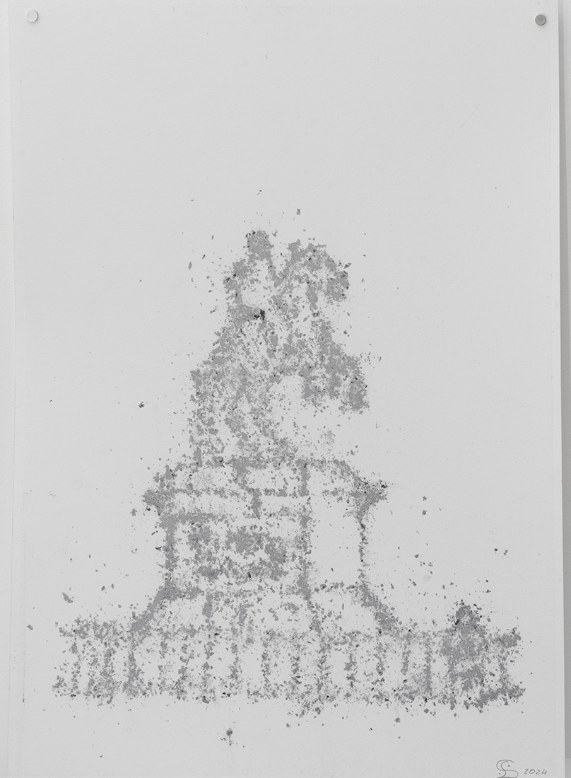 VEIL OF DAYS, Olga Kisseleva's studio, Paris, France, 2024