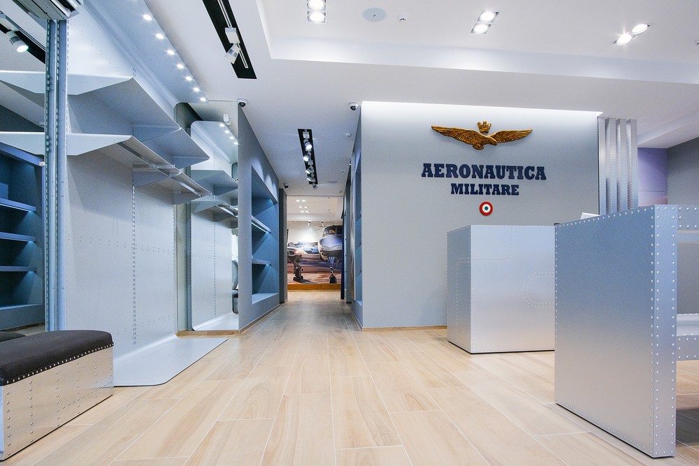Монобрендовый бутик Aeronautica Militare