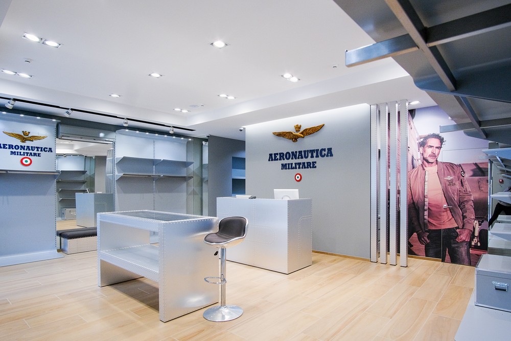 Монобрендовый бутик Aeronautica Militare