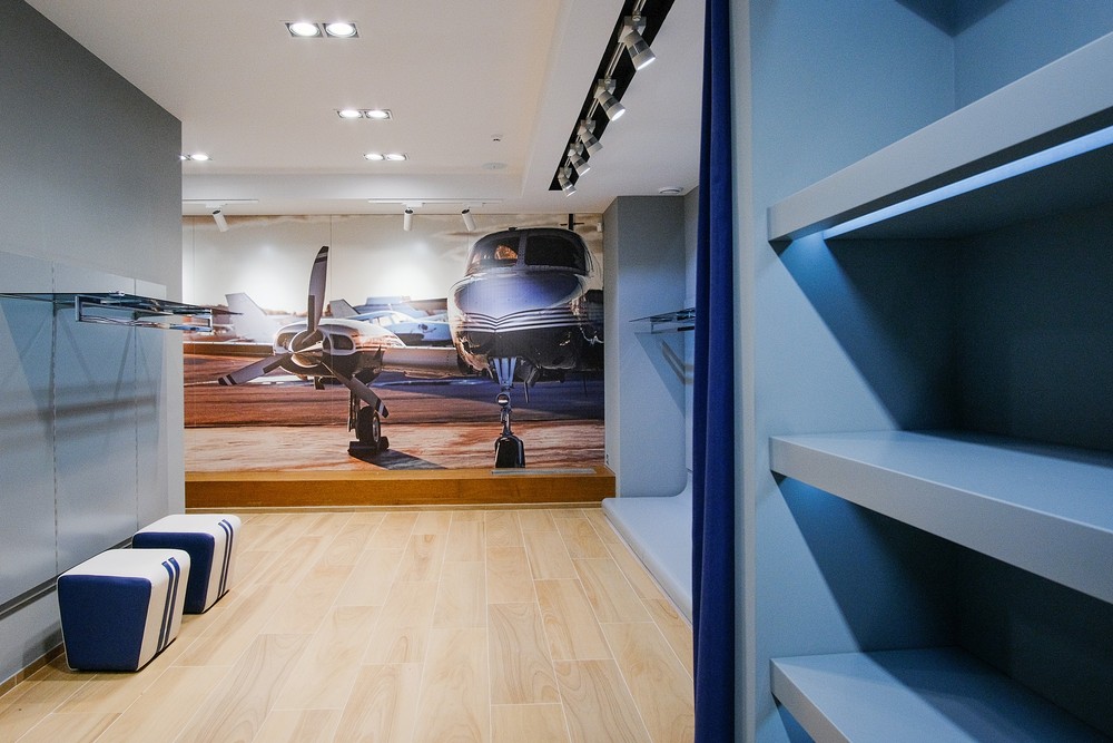 Монобрендовый бутик Aeronautica Militare