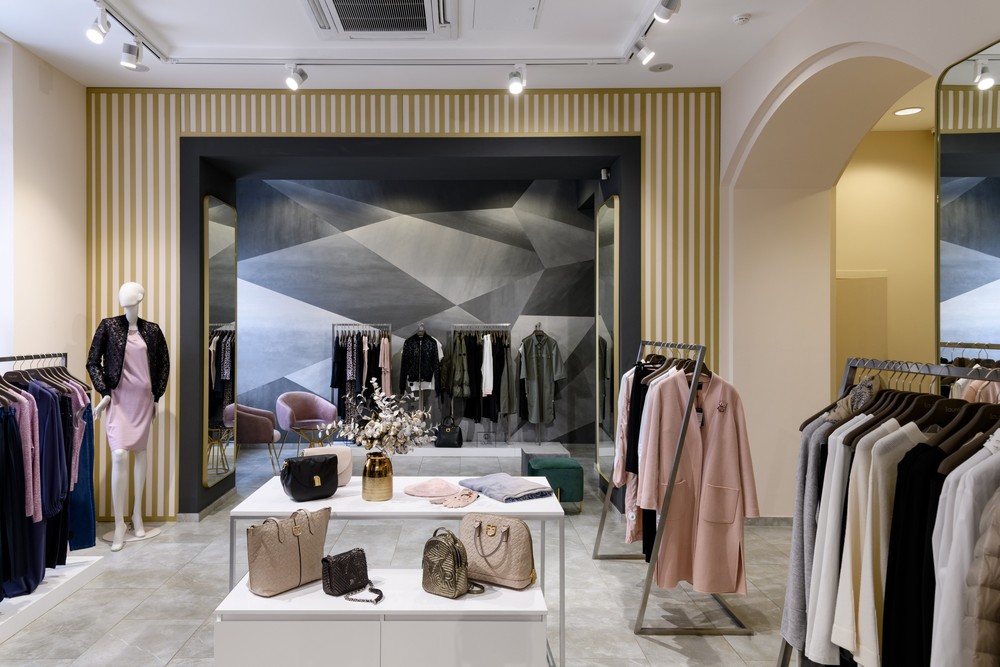 Салон одежды EMPORIO