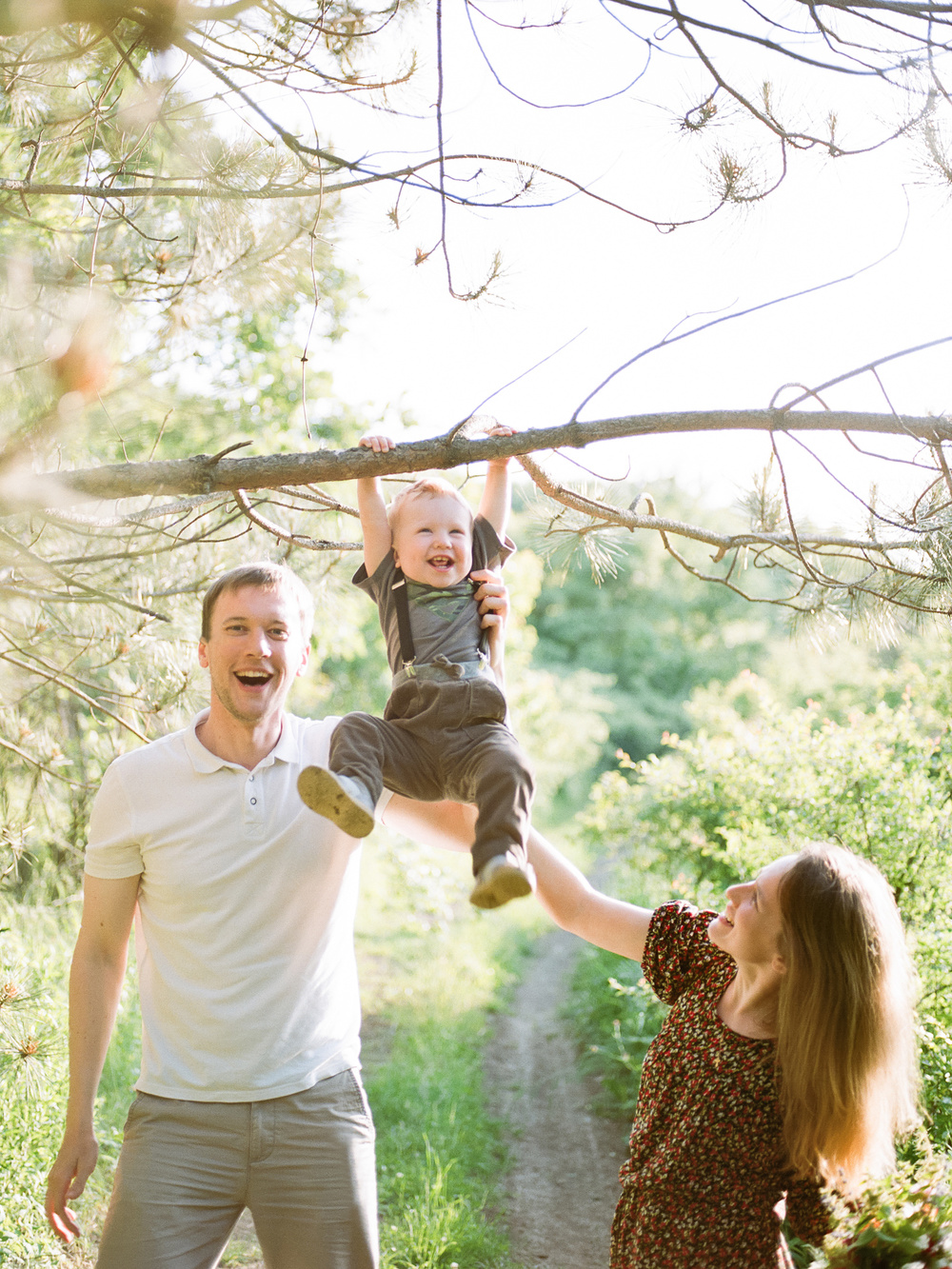 Alexandra & Kiril Family