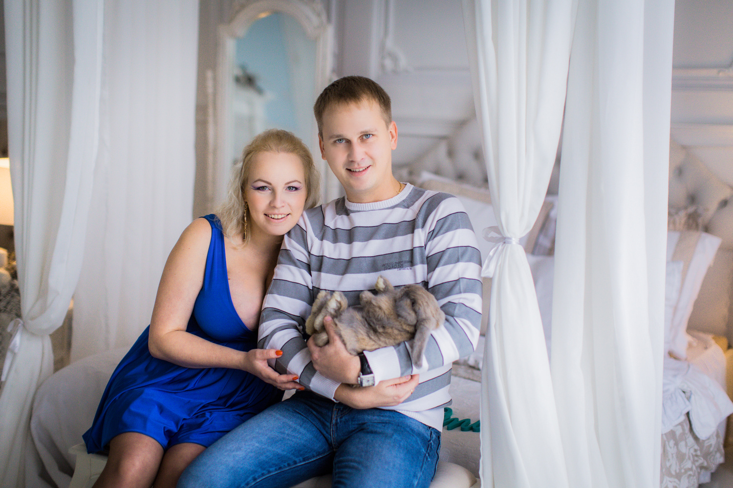 ОЛЯ, ДИМА И КРОЛ!