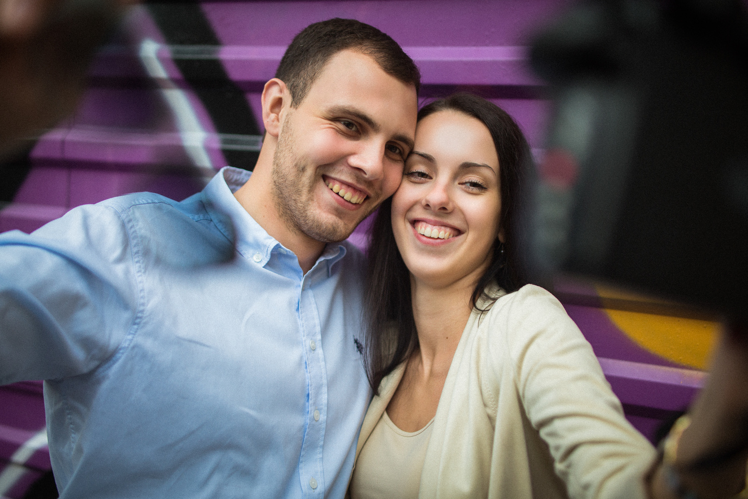 В ПИТЕРЕ ТИРЕ ЛЮБИТЬ