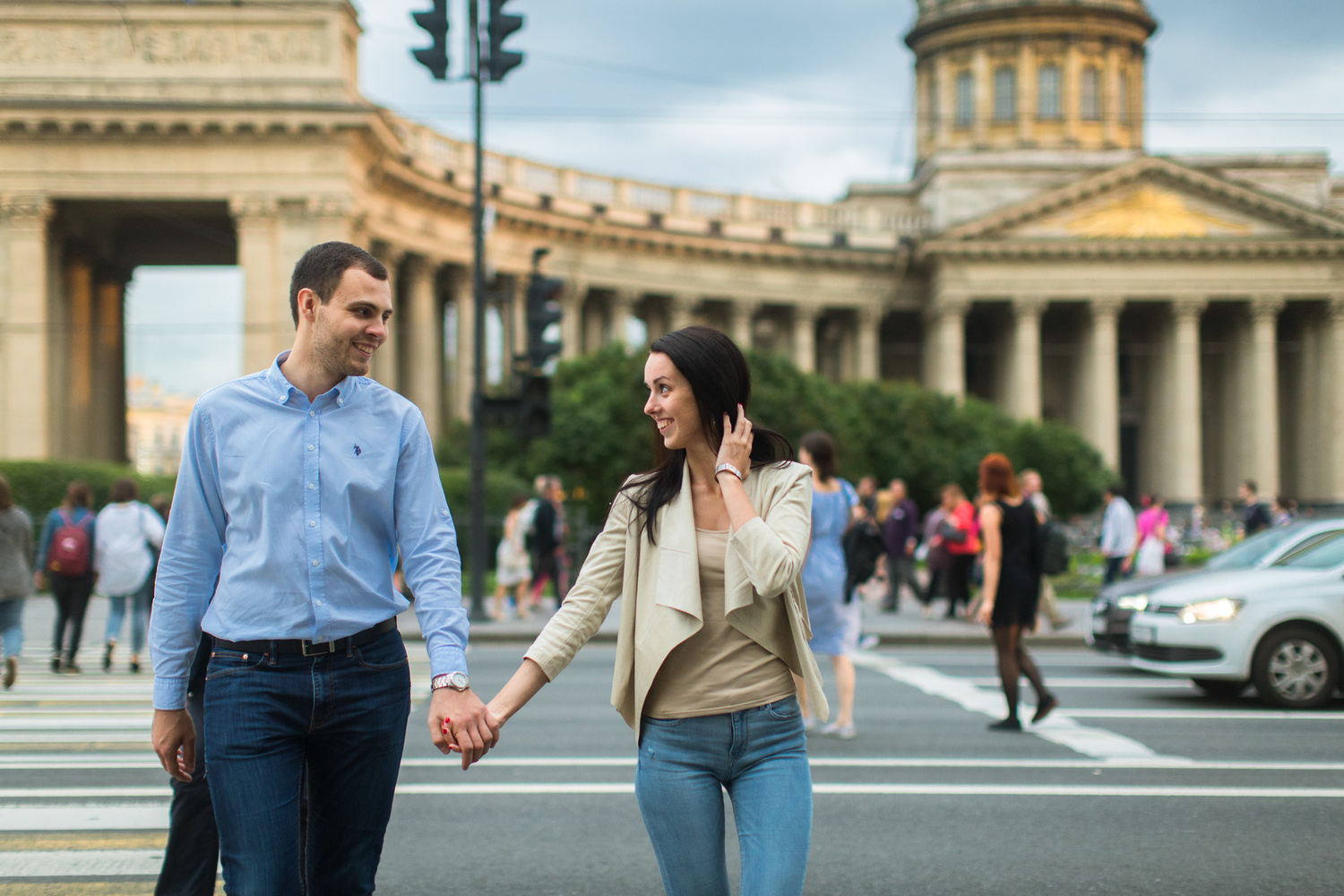 В ПИТЕРЕ ТИРЕ ЛЮБИТЬ