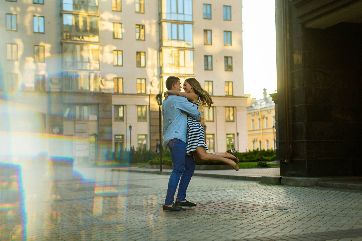 В ПИТЕРЕ ТИРЕ ЖИТЬ:)