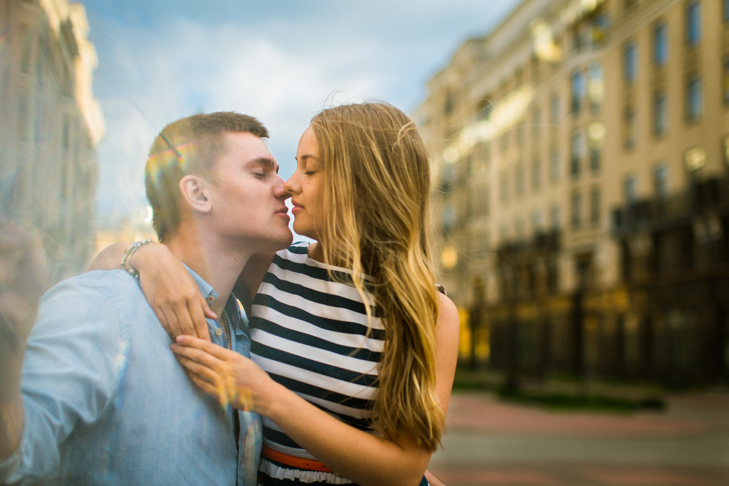 В ПИТЕРЕ ТИРЕ ЖИТЬ:)