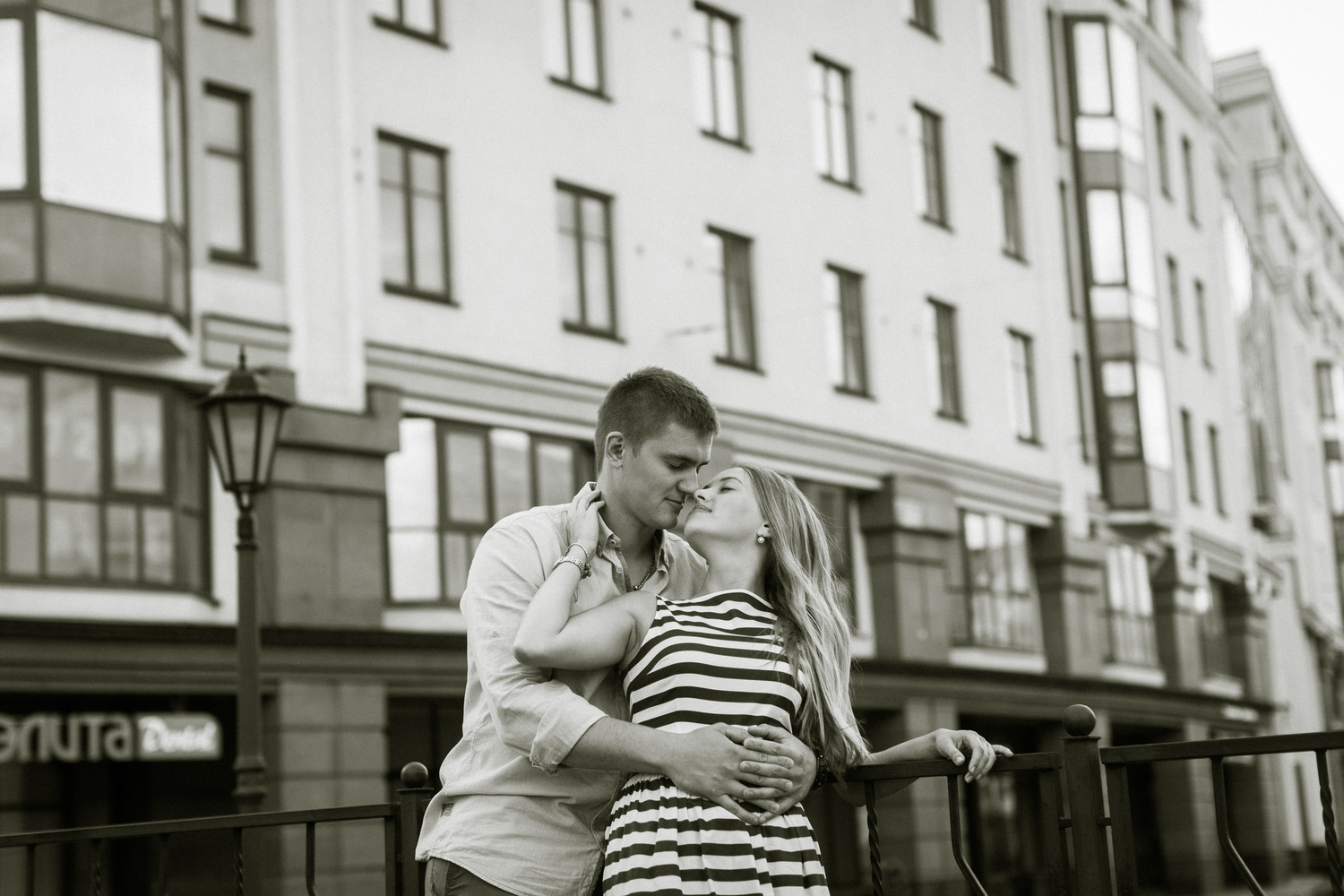 В ПИТЕРЕ ТИРЕ ЖИТЬ:)