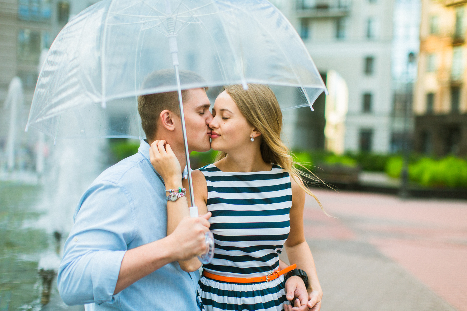 В ПИТЕРЕ ТИРЕ ЖИТЬ:)