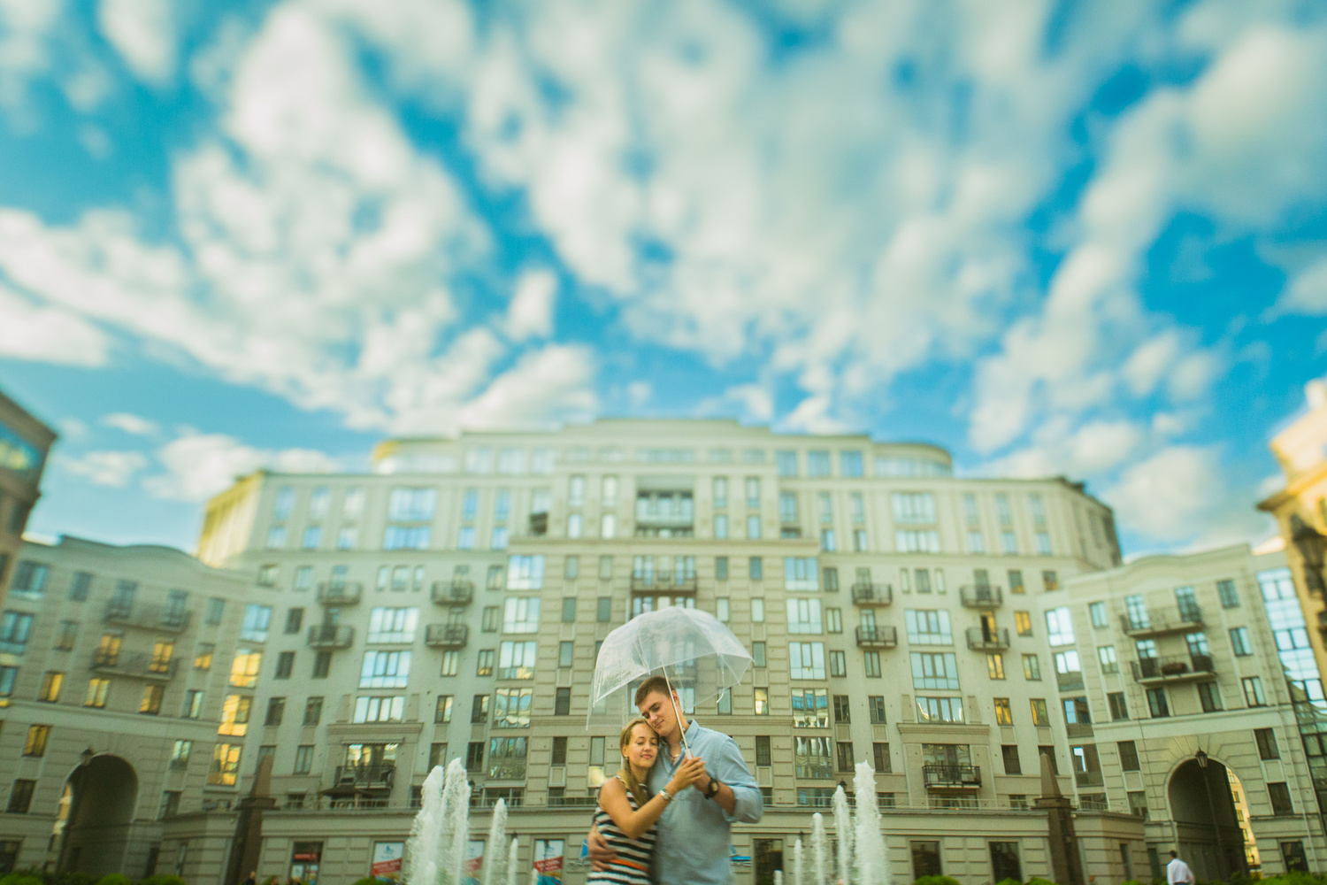 В ПИТЕРЕ ТИРЕ ЖИТЬ:)