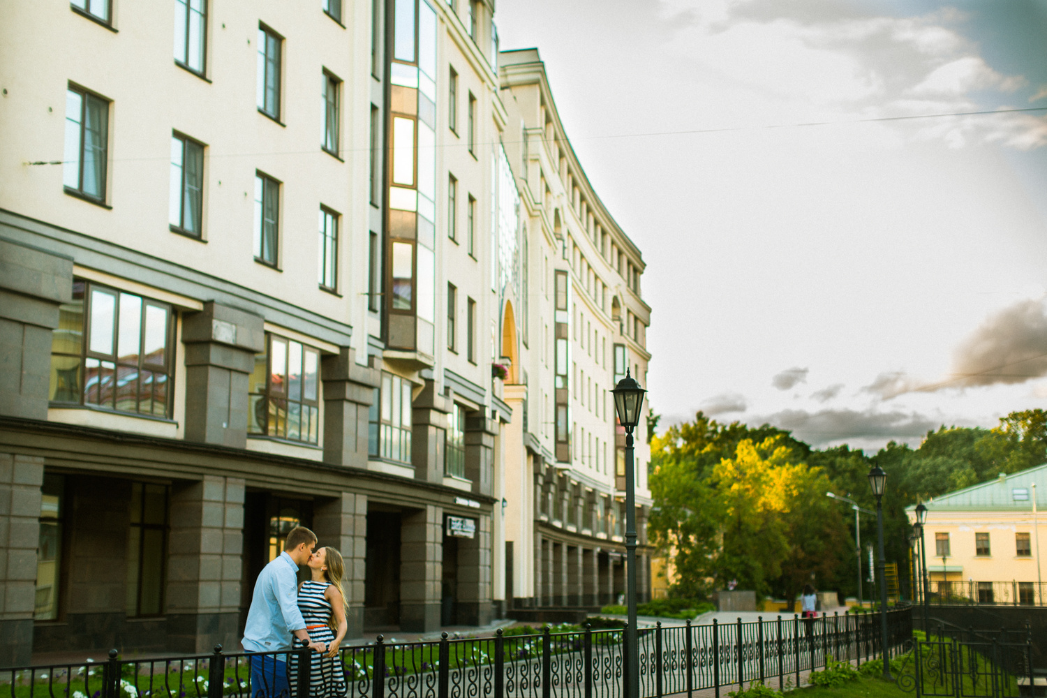 В ПИТЕРЕ ТИРЕ ЖИТЬ:)