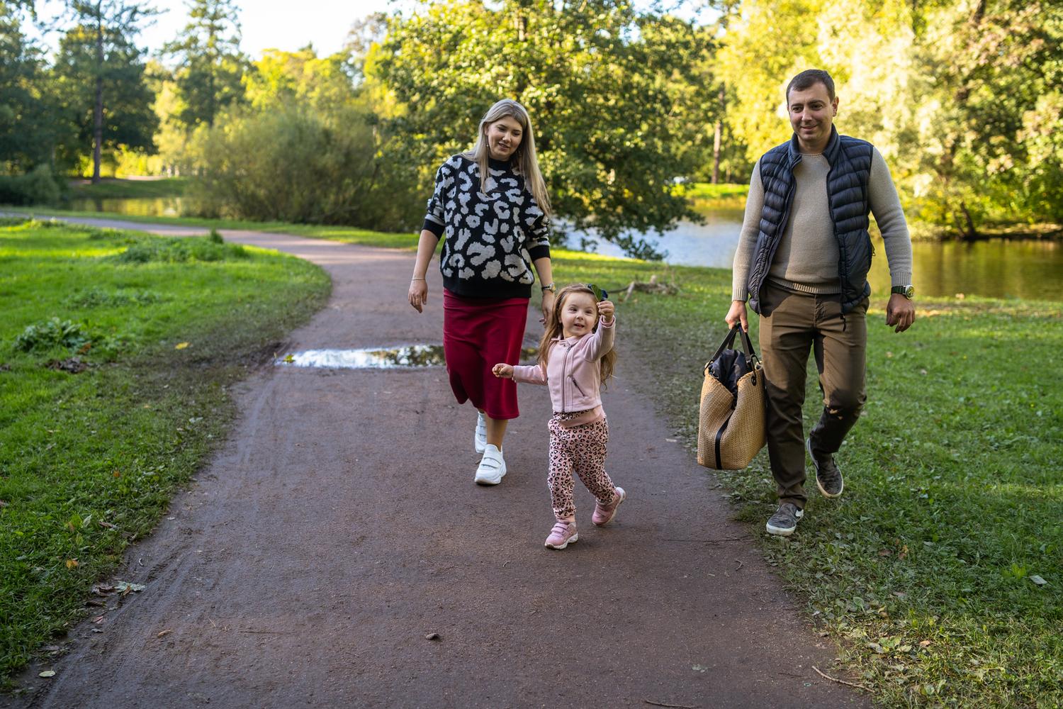 ПРОГУЛКА. ЕЛАГИН