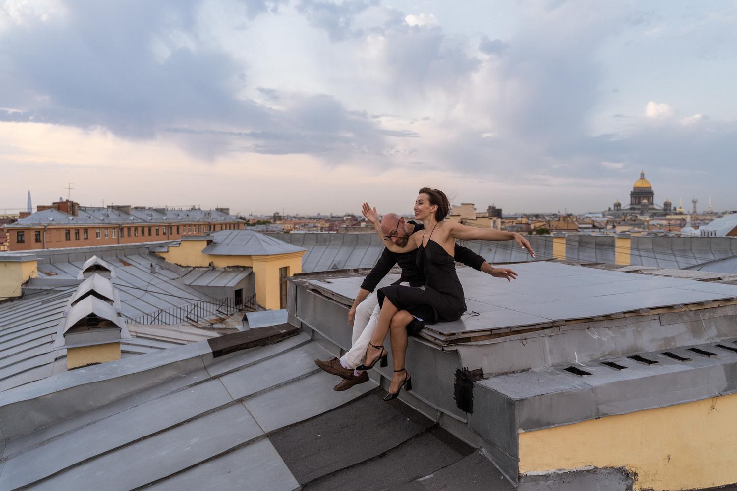 НЕБО НАД ПЕТЕРБУРГОМ