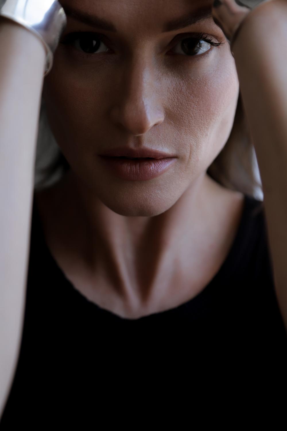MIRROR MIRROR