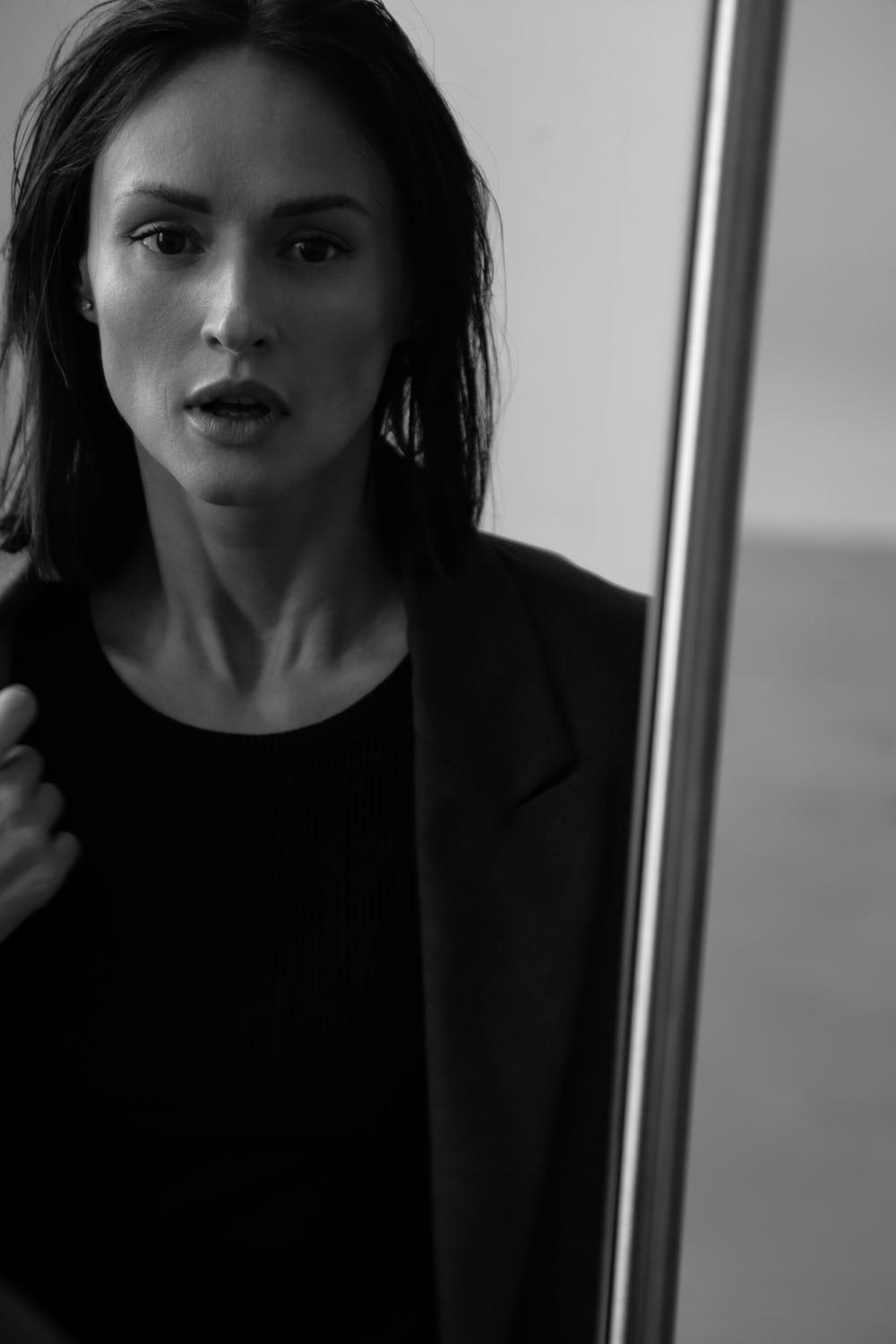 MIRROR MIRROR