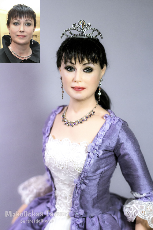 ЖЕНСКИЙ ПОРТРЕТ В БАЛЬНОМ ПЛАТЬЕ