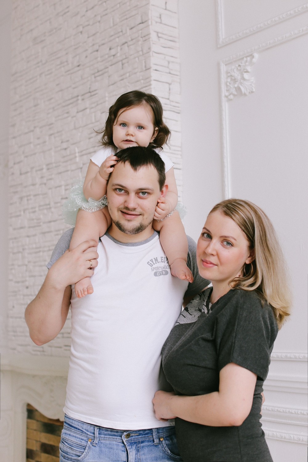 Оля, Женя и Лёва & Наташа, Игорь и Лерочка