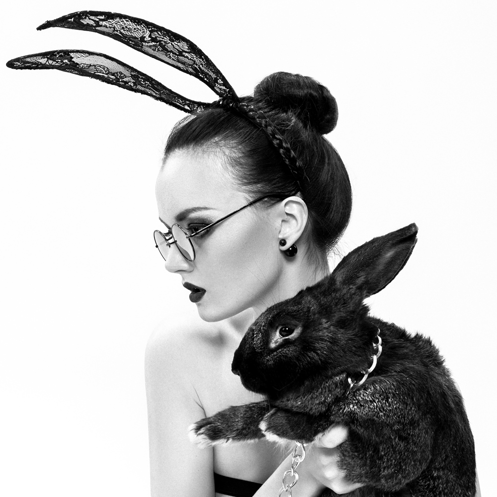 HELLO MRS BUNNY