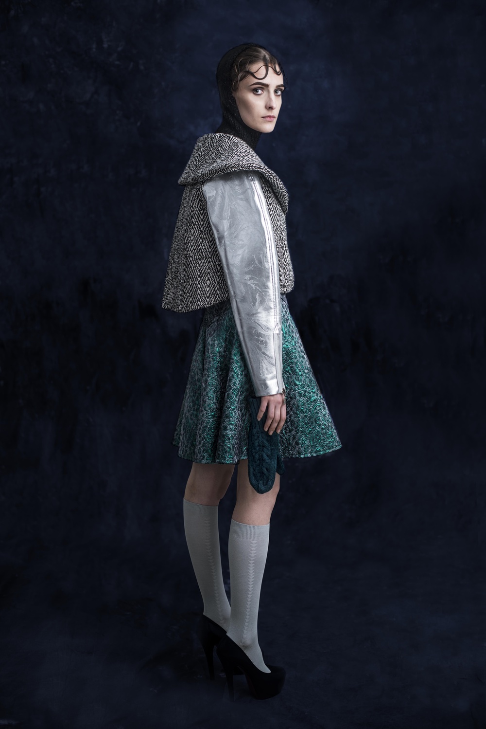 the color of the pomegranate