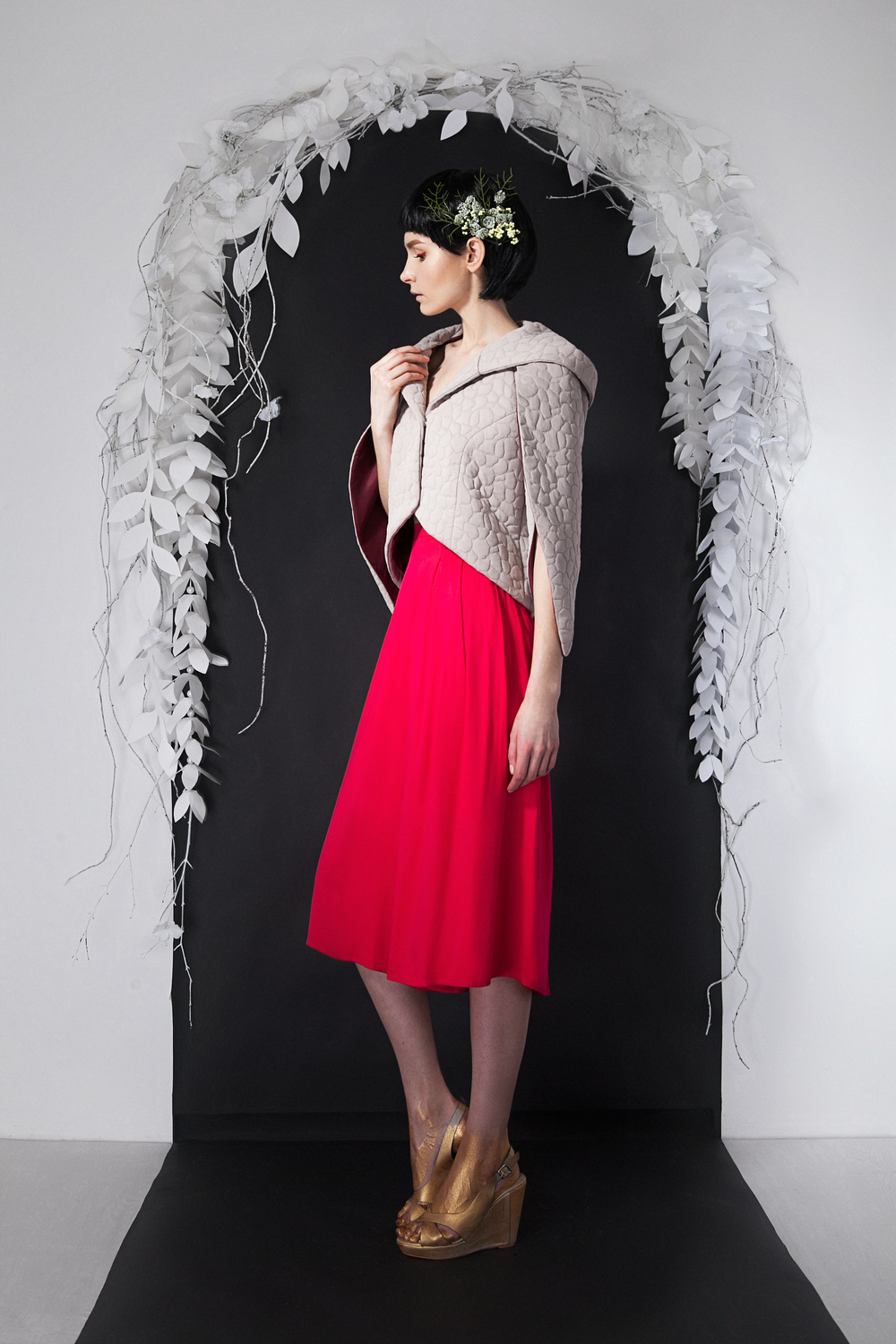 the color of the pomegranate