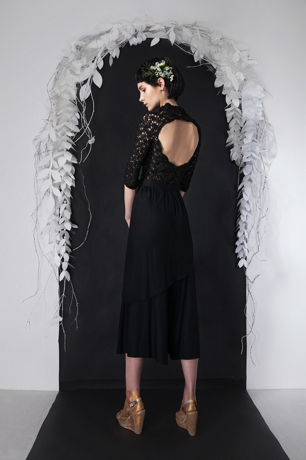 the color of the pomegranate