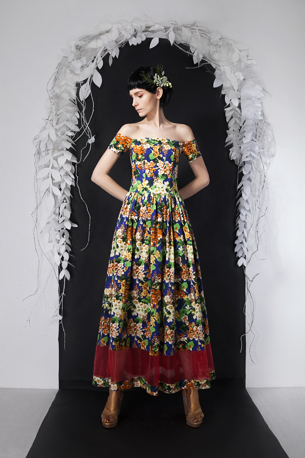 the color of the pomegranate