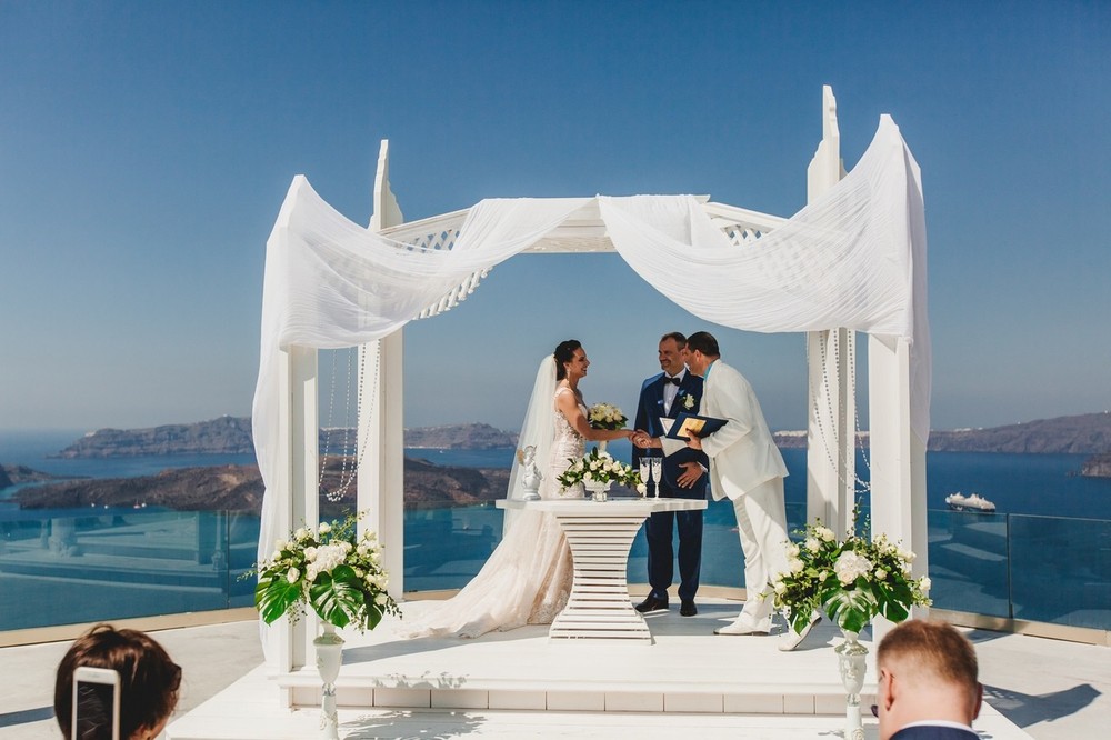 suites of the gods santorini