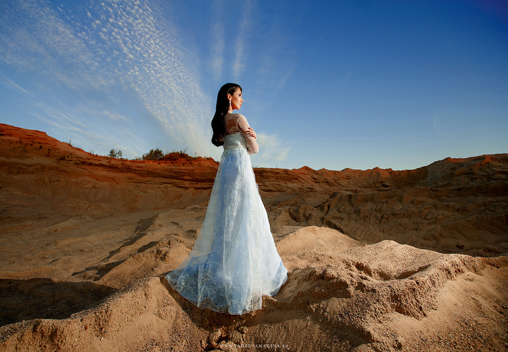 Woman in the Dunes