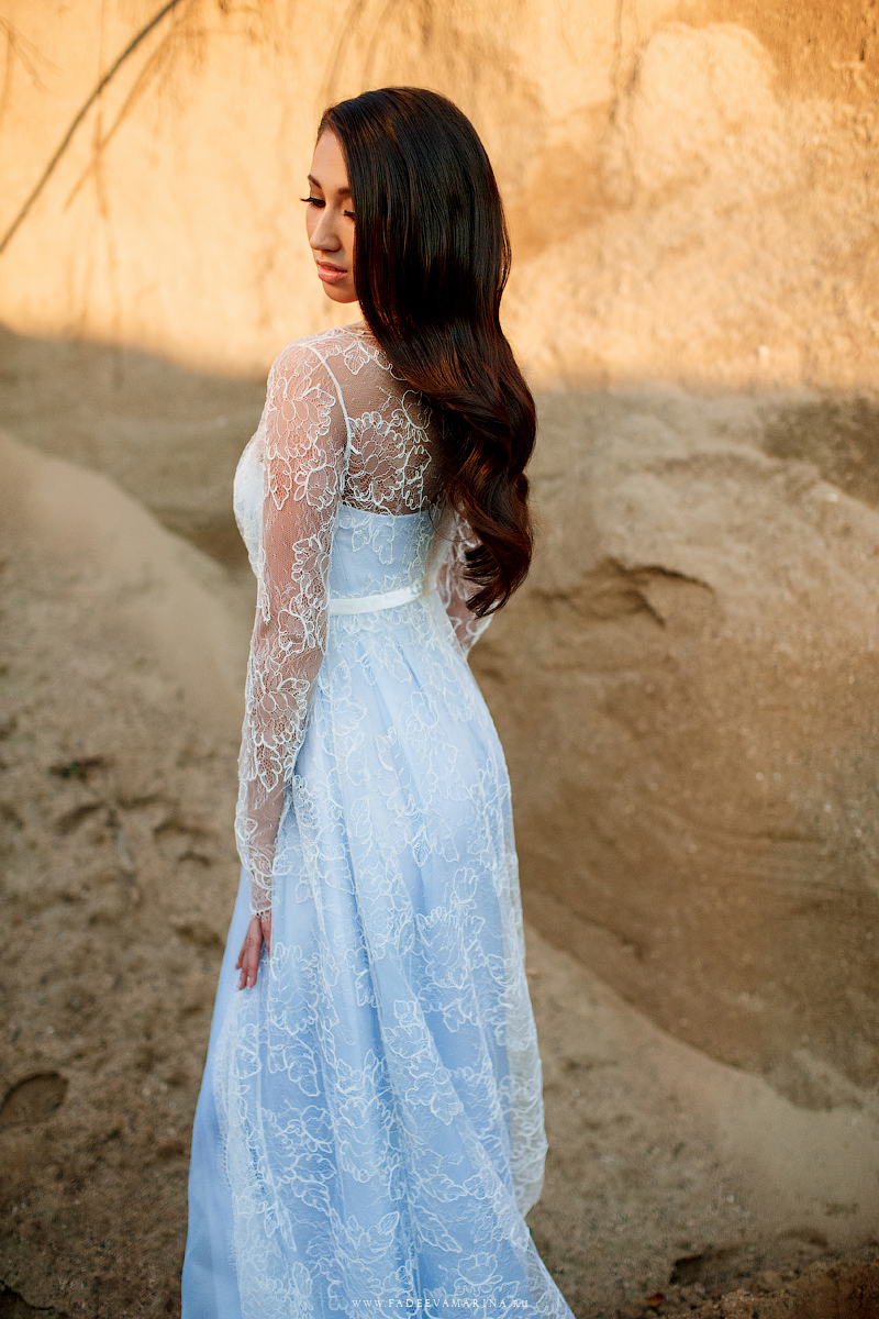 Woman in the Dunes
