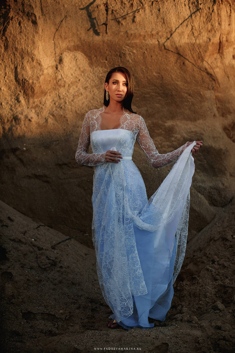 Woman in the Dunes
