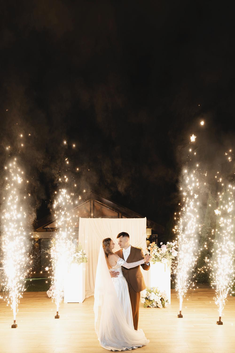 Ксюша, Илья и Мэверик