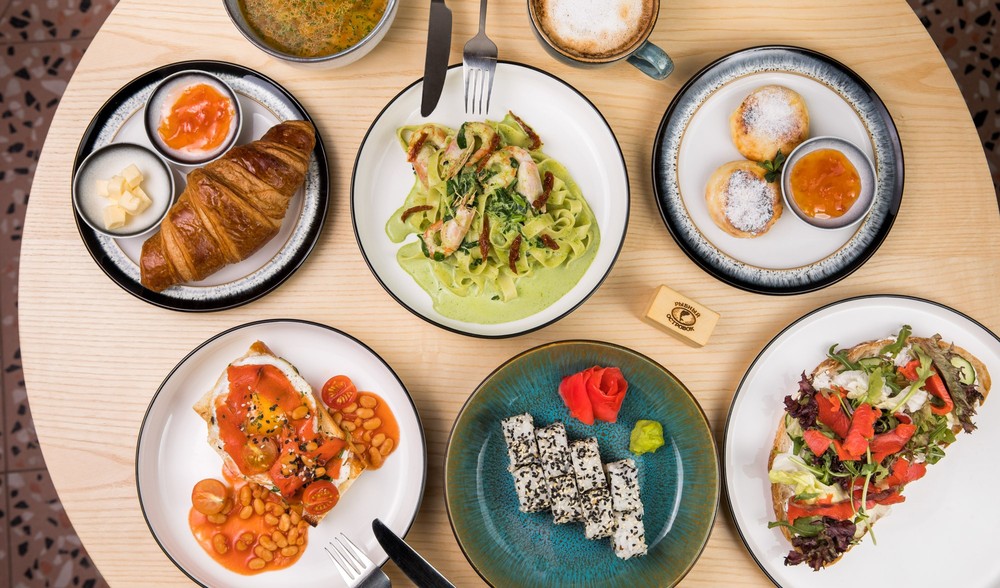 FOOD & INTERIOIR