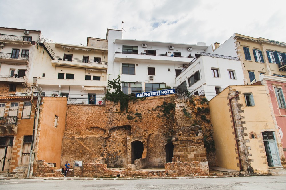 CRETE 