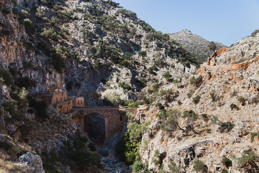 CRETE 