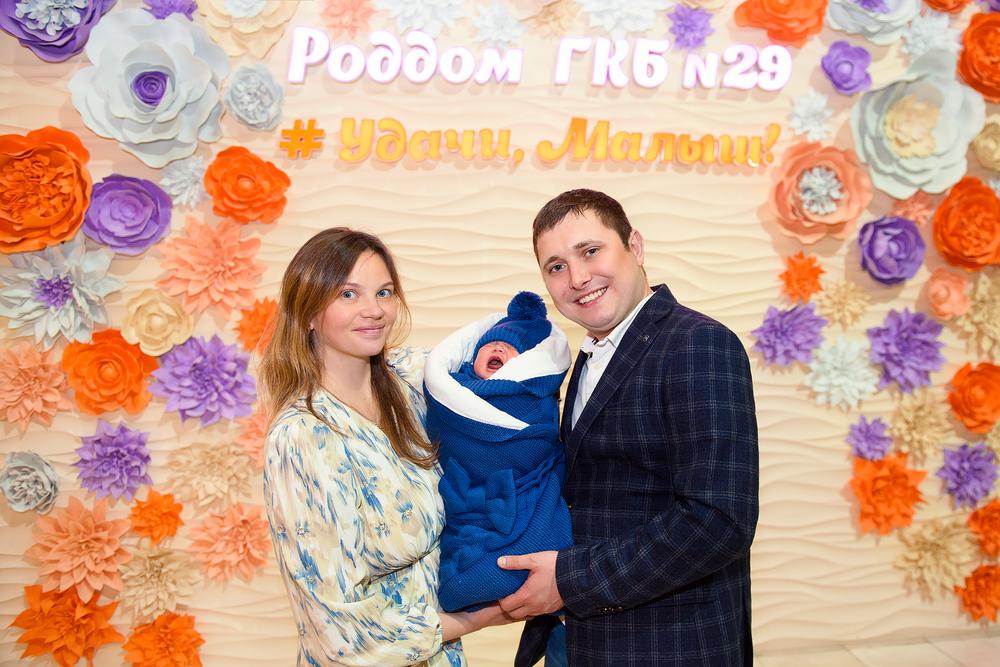 фотограф на выписку из роддома, 29 роддом, лапино, пмц, фотосессия, новорожденный