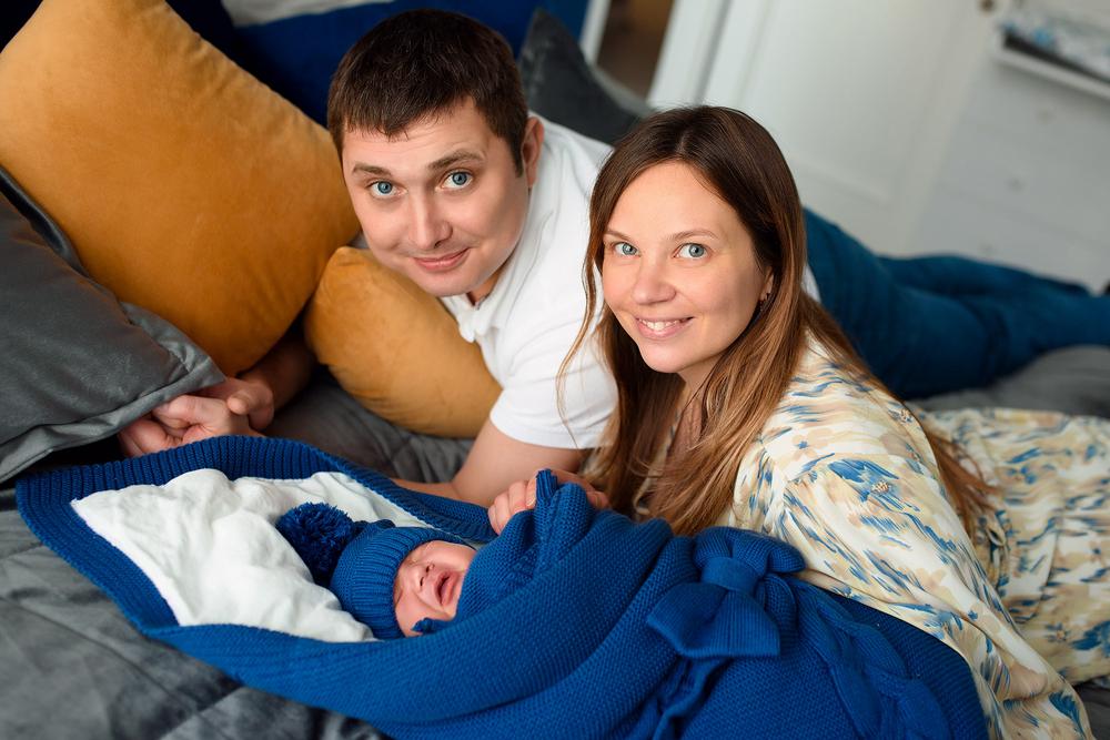 фотограф на выписку из роддома, 29 роддом, лапино, пмц, фотосессия, новорожденный