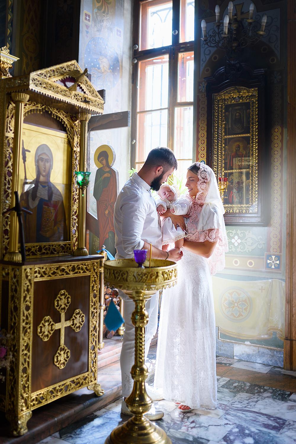 КРЕЩЕНИЕ И ВЕНЧАНИЕ