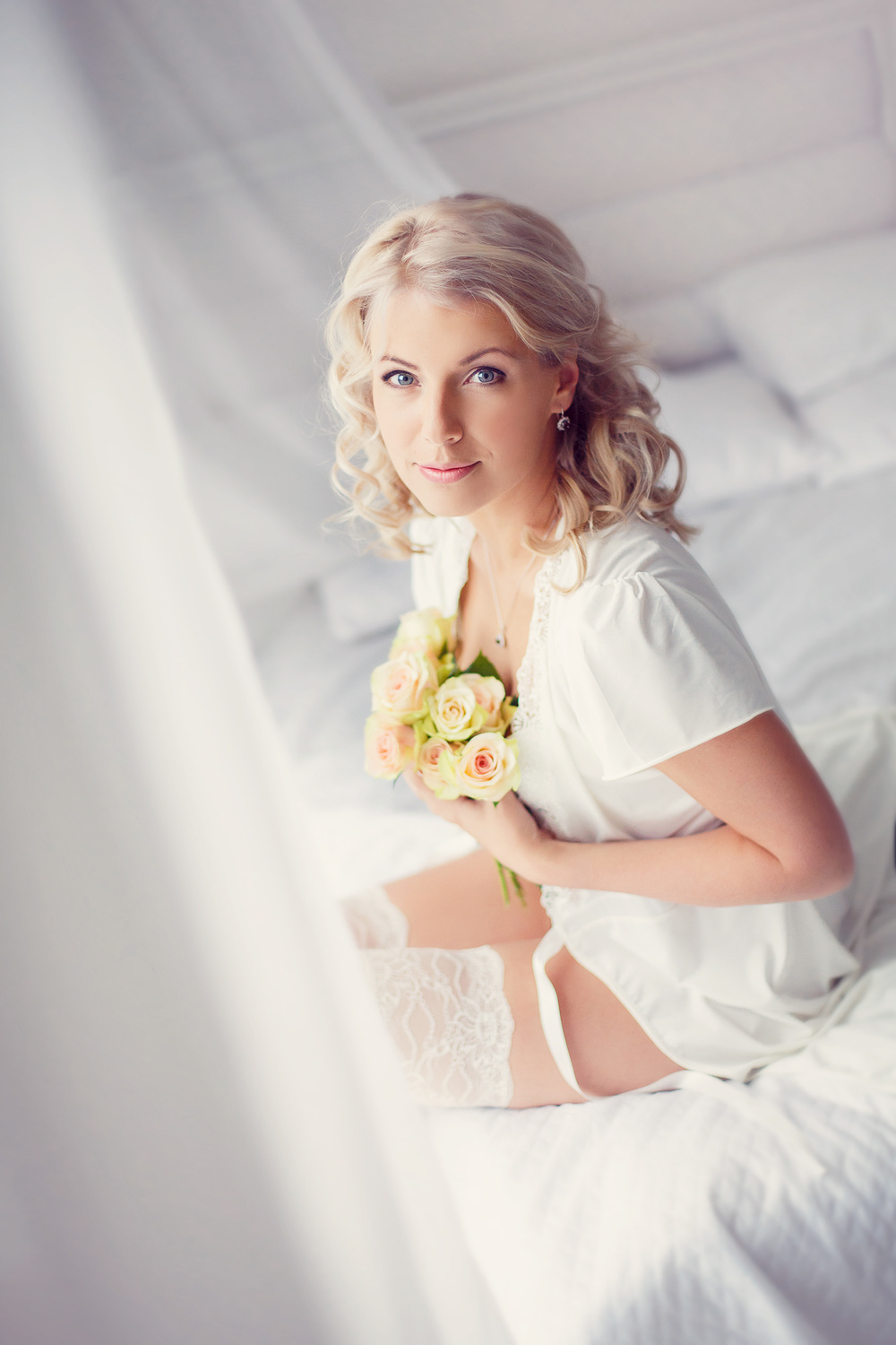 WOMAN_1