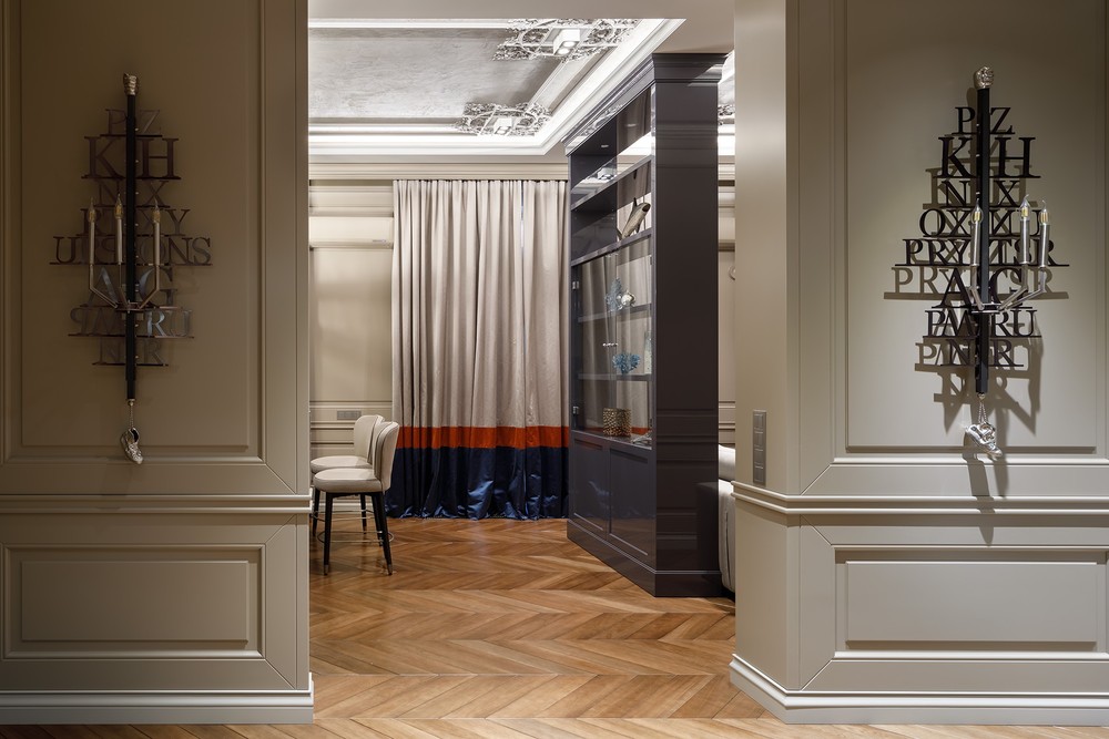 крестовский De luxe