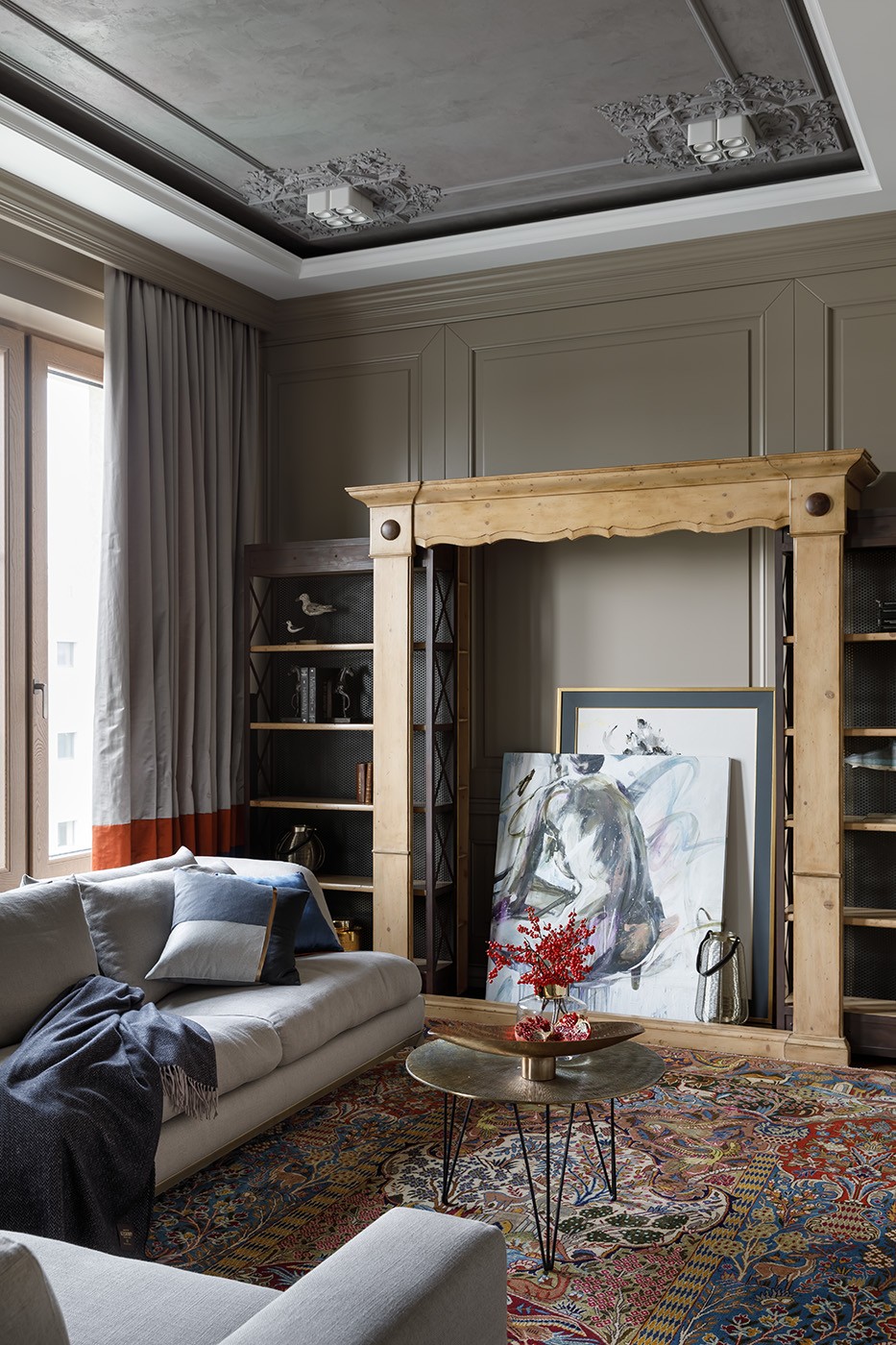 крестовский De luxe