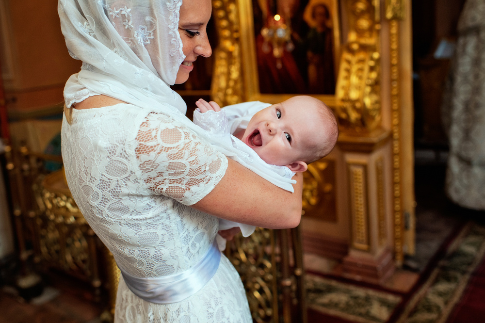 крещение младенца церкви
