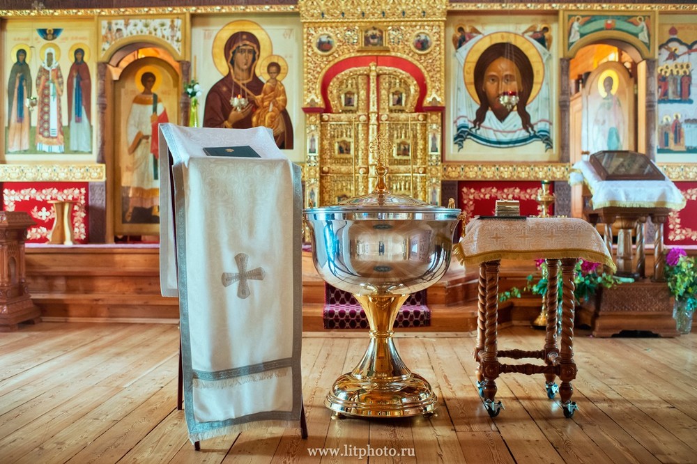 Храм Покрова Пресвятой Богородицы в Барвихе