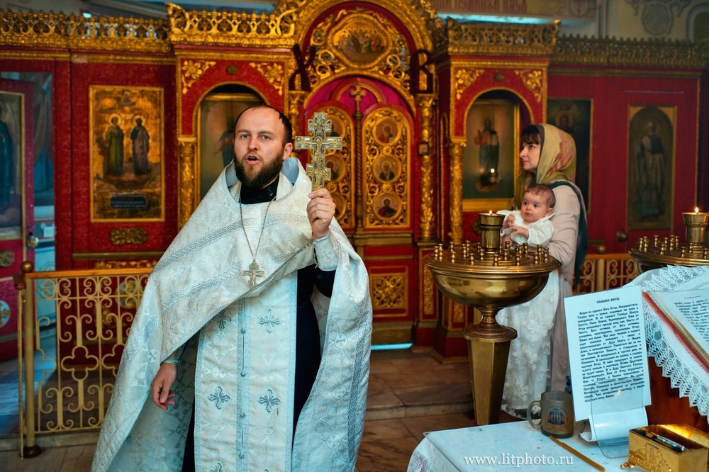 фотограф на крещение в храме архангела михаила
