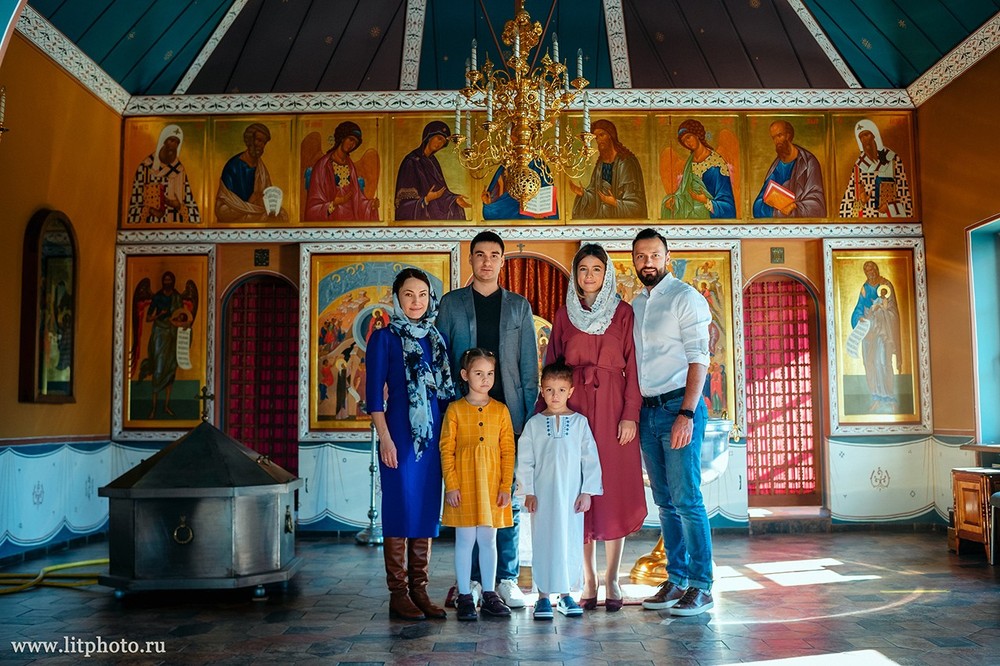 храм живоначальной троицы в хорошеве крещение