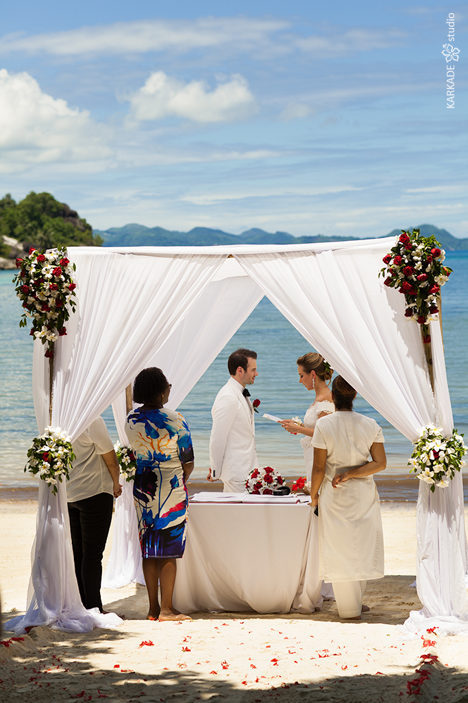 Albina & Matthew in Seychelles