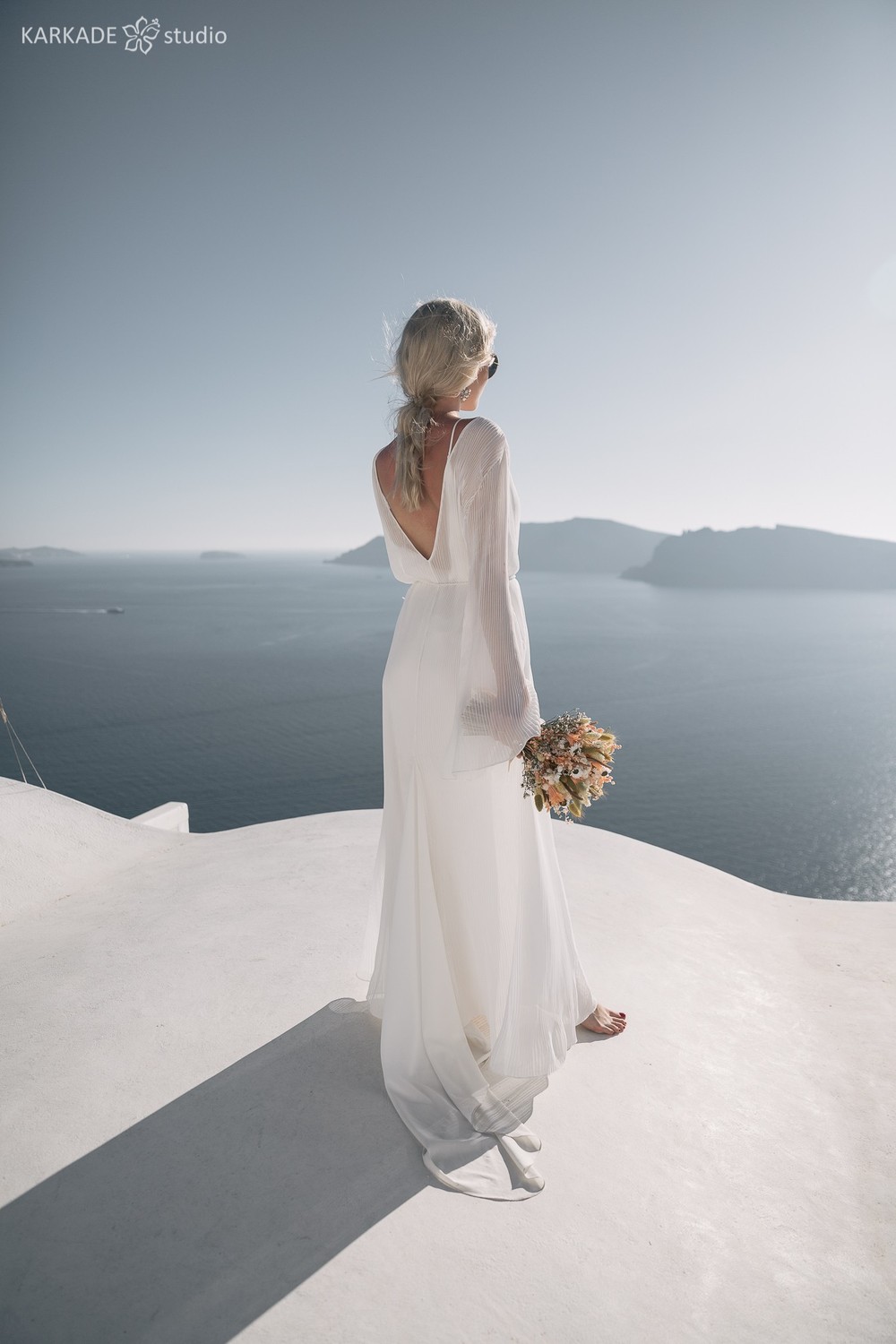 Xenia & Sergey in Santorini