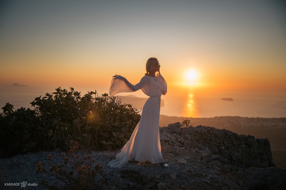 Xenia & Sergey in Santorini