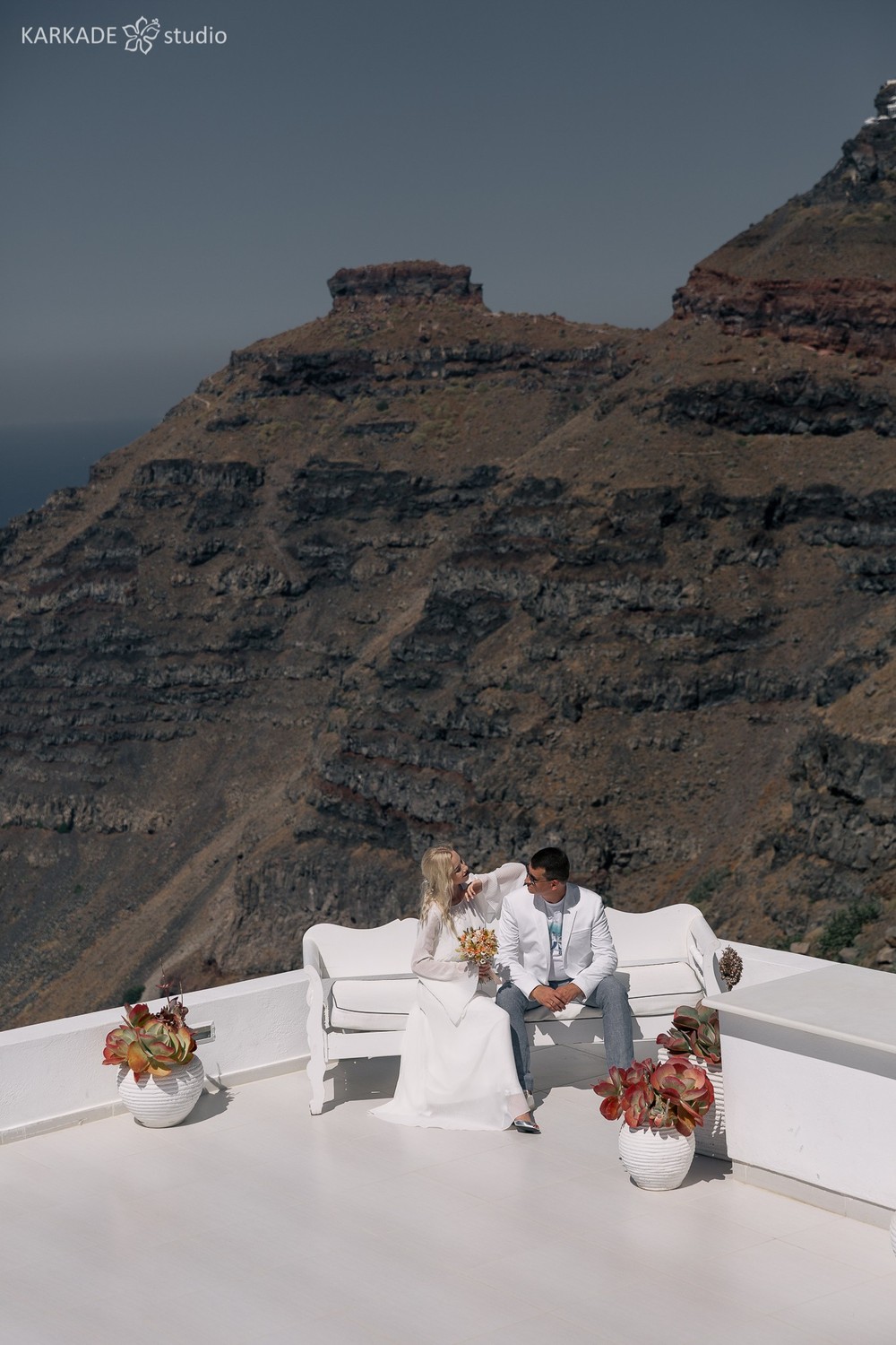 Xenia & Sergey in Santorini