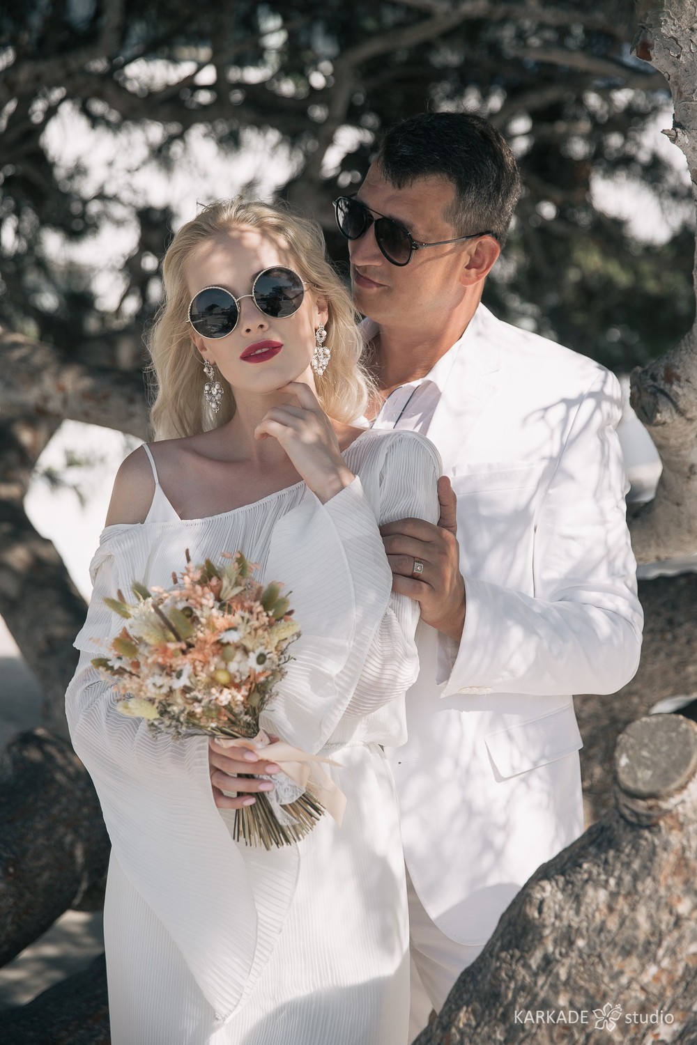 Xenia & Sergey in Santorini